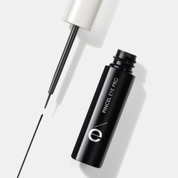 DELINEADOR LÍQUIDO NEGRO PUNTA PINCEL EYE PRO